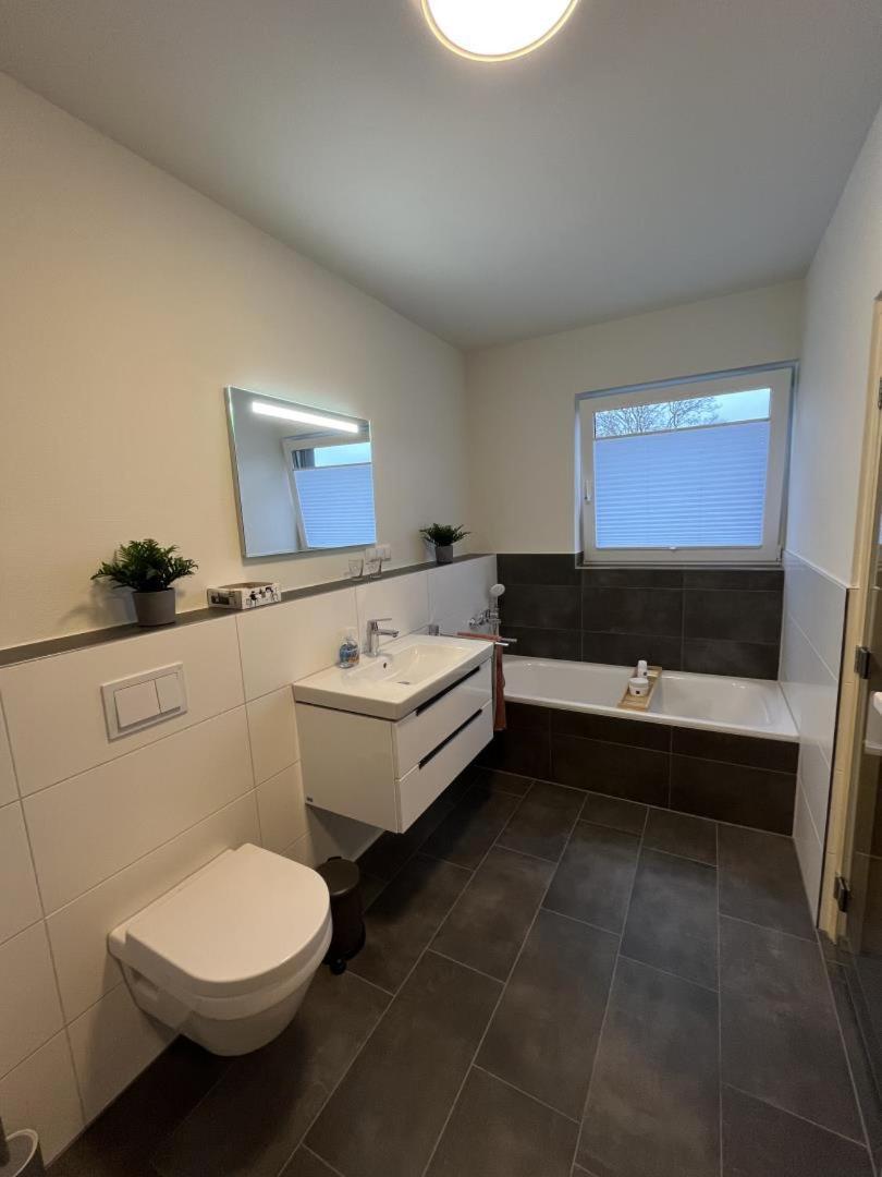 Diemelblick Acht - Ferienhaus Fuer 6 Personen Mit Sauna, Garten Und Dachterrasse Mit Panoramablick Heringhausen Dış mekan fotoğraf